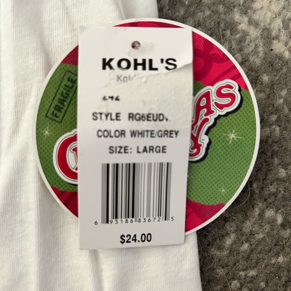 A Christmas Story 3/4 length baseball tee NWT - Picture 3 of 4